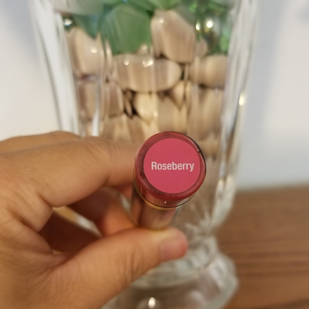 😍❤(SOLD)😍❤Roseberry Lipsense lipstick